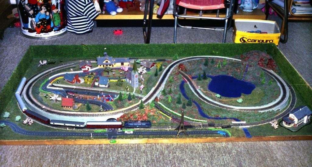 My first N scale layout my dad built for me in early 1980s.