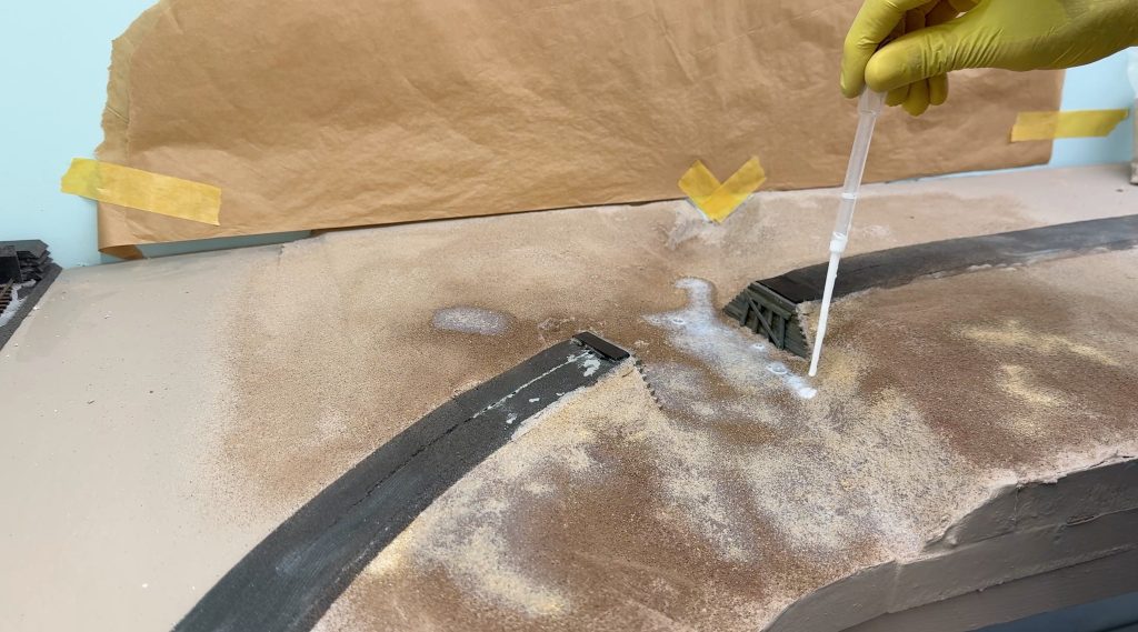 Glueing texture with diluted Liquitex matte medium