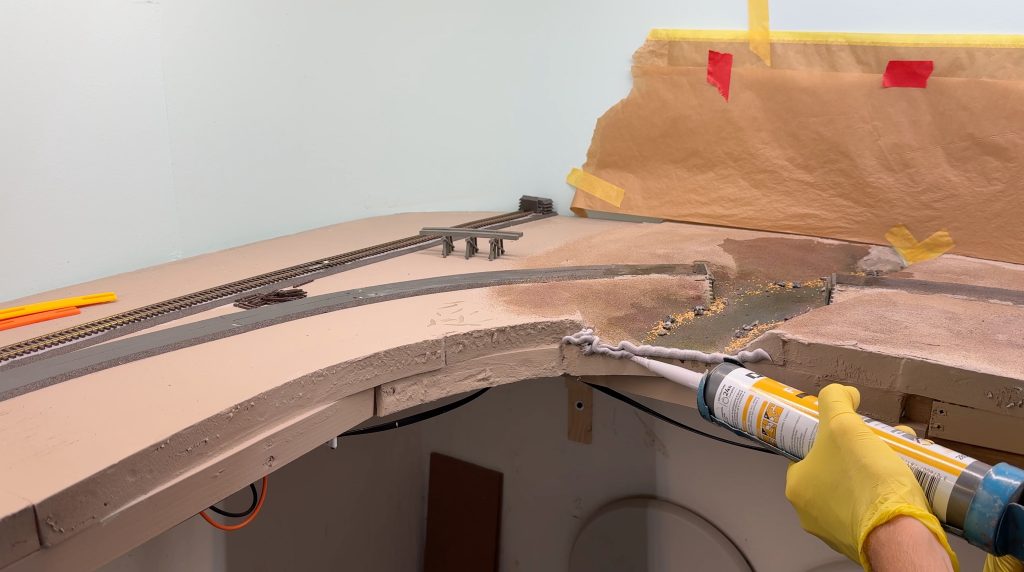 Sealing the fascia edge