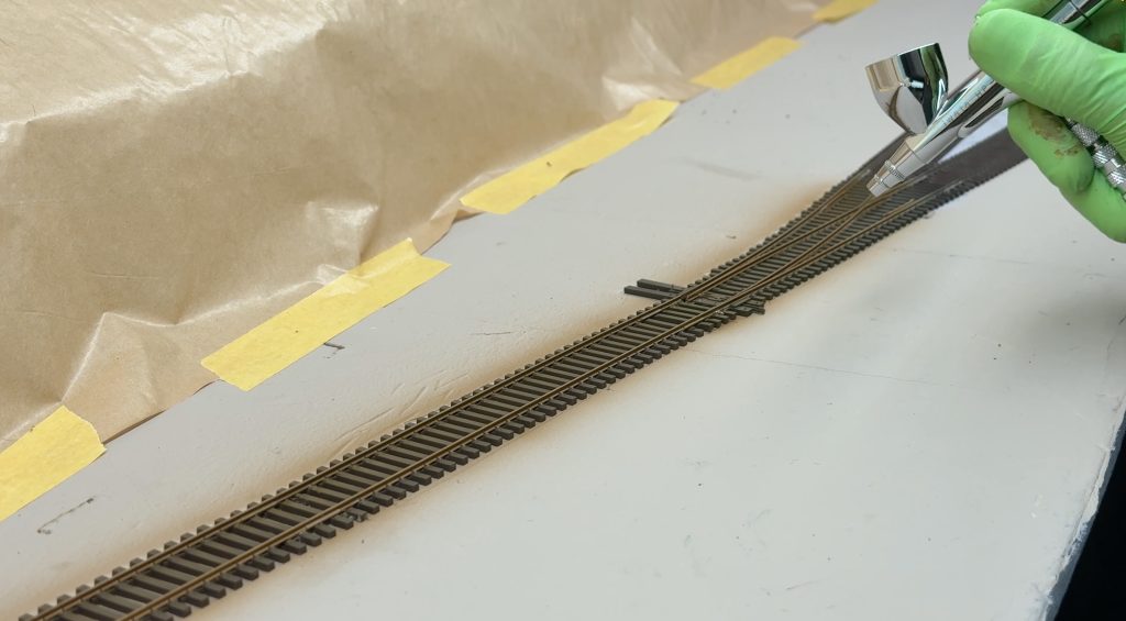 Spray-painting Peco Code 70 turnouts