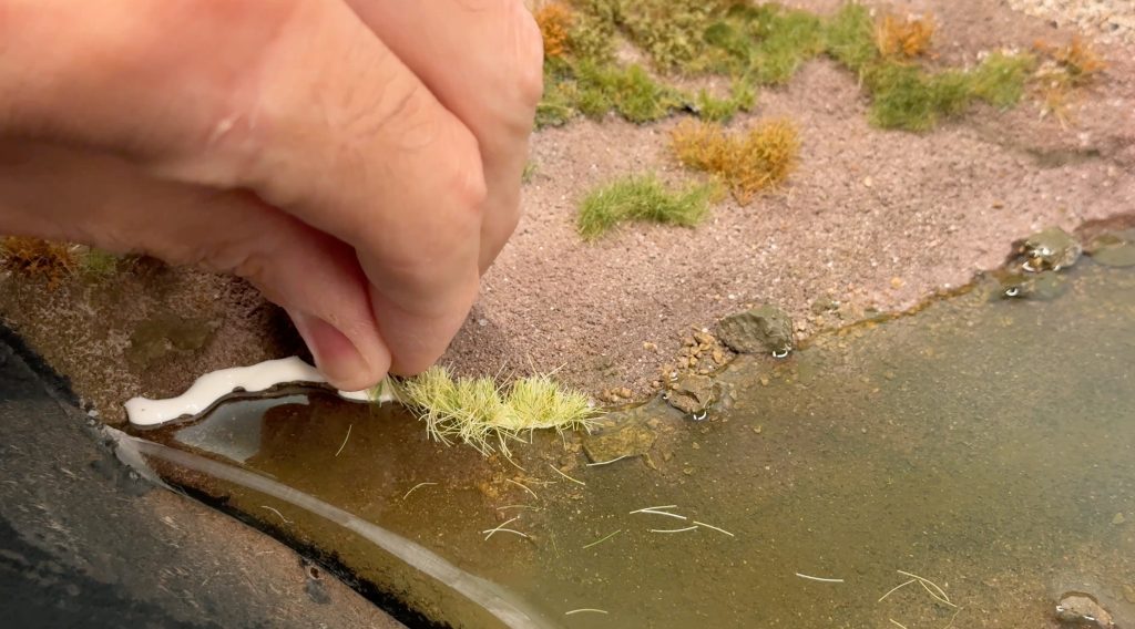 Manually adding static grass tufts